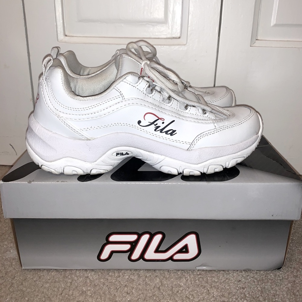 Fila tennis shoes with box